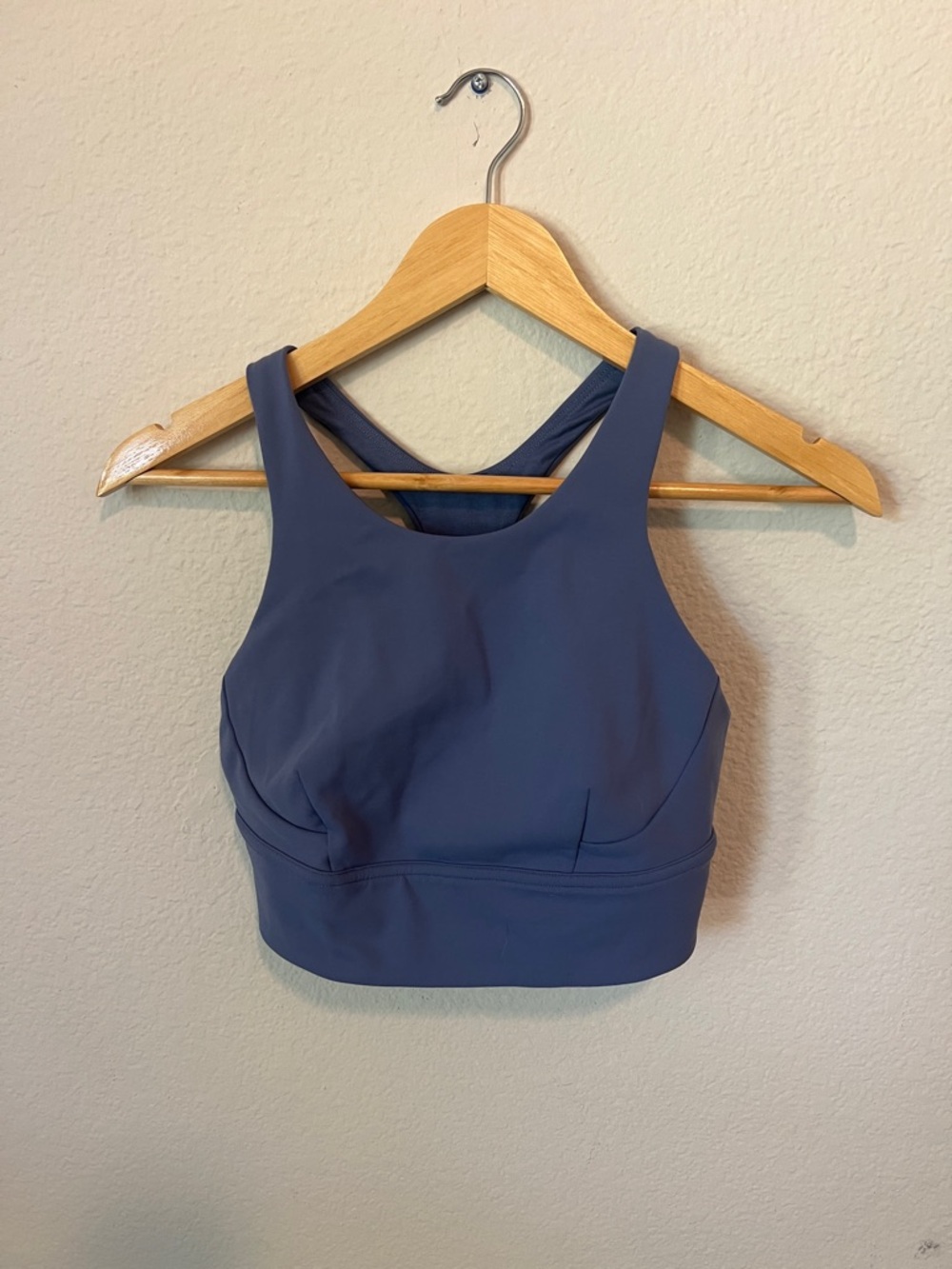 Lululemon High-Neck Sports Bra